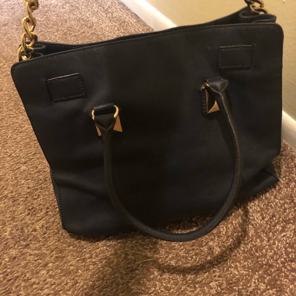 SOLD! Micheal Kors Hamilton❣️ - Picture 4 of 8